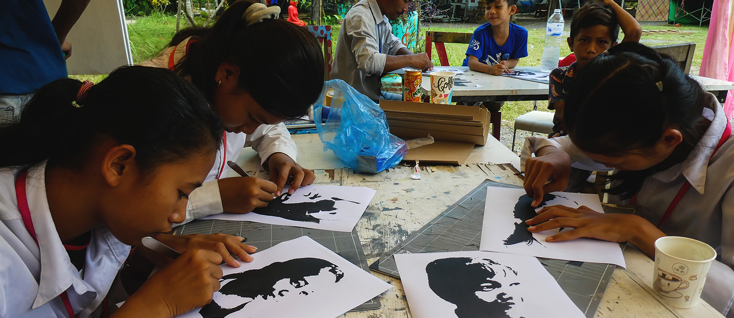 Discover what Phare Ponleu Selpak has been up to this summer as we celebrate our 25th Anniversary and reach out to our community!