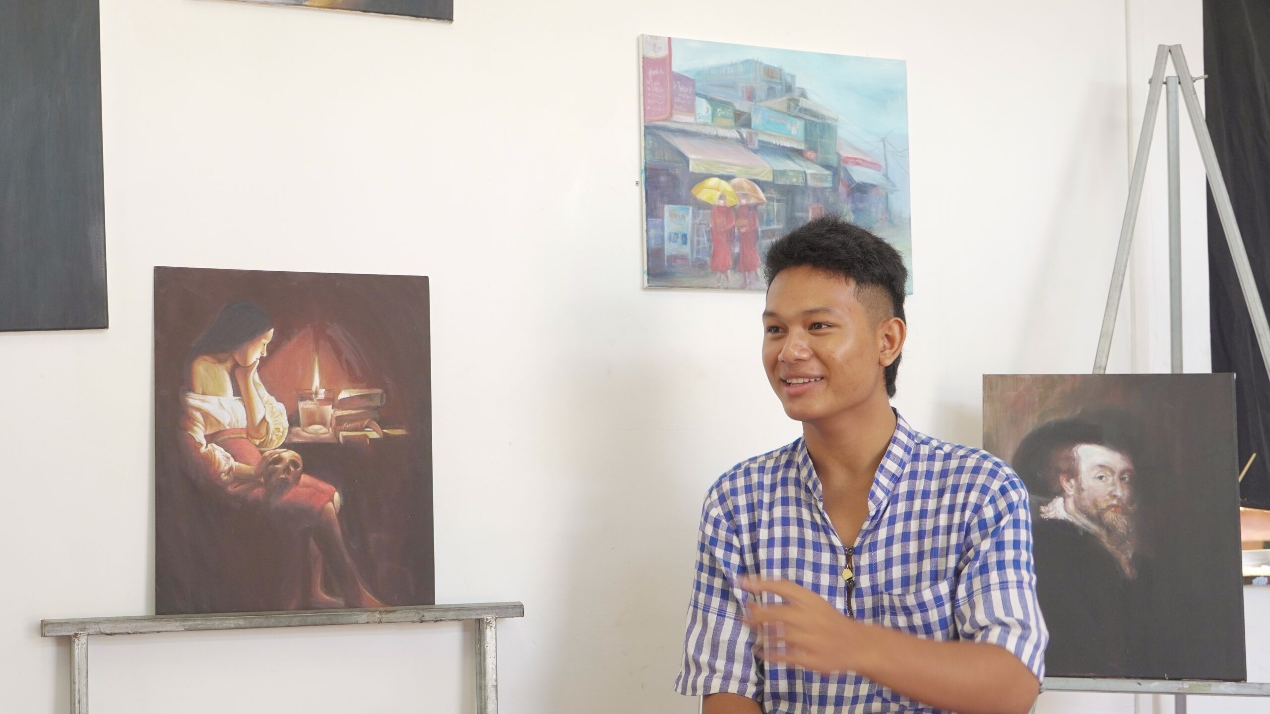 Meet Karona, the First Recipient of the Srey Bandaul Art Development Fund