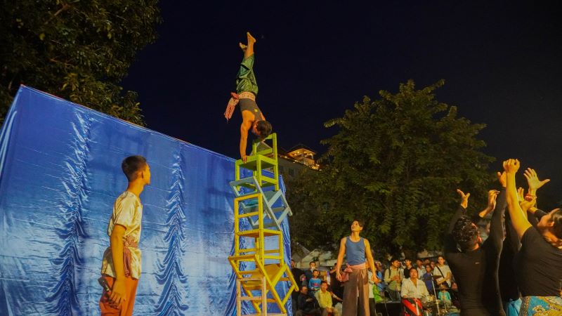 A circus performance for the French embassy celebrating the 30th anniversary of Phare Ponleu Selpak