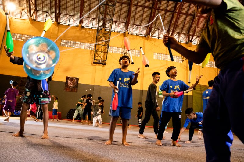 A circus workshop for children at Tini Tinou International Circus Festival in Battambang