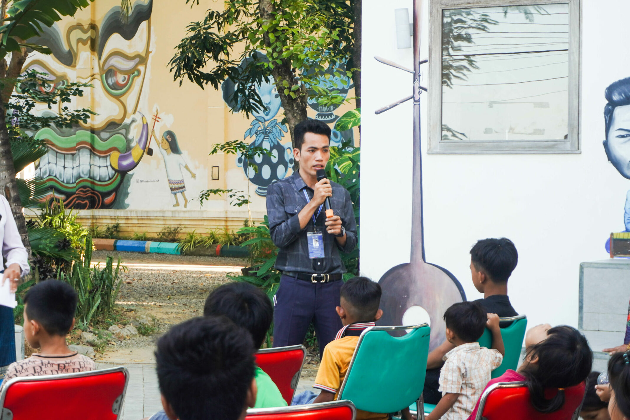 Read this interview with CHHAI Bunsorng who works on the Social Support team at Phare Ponleu Selpak