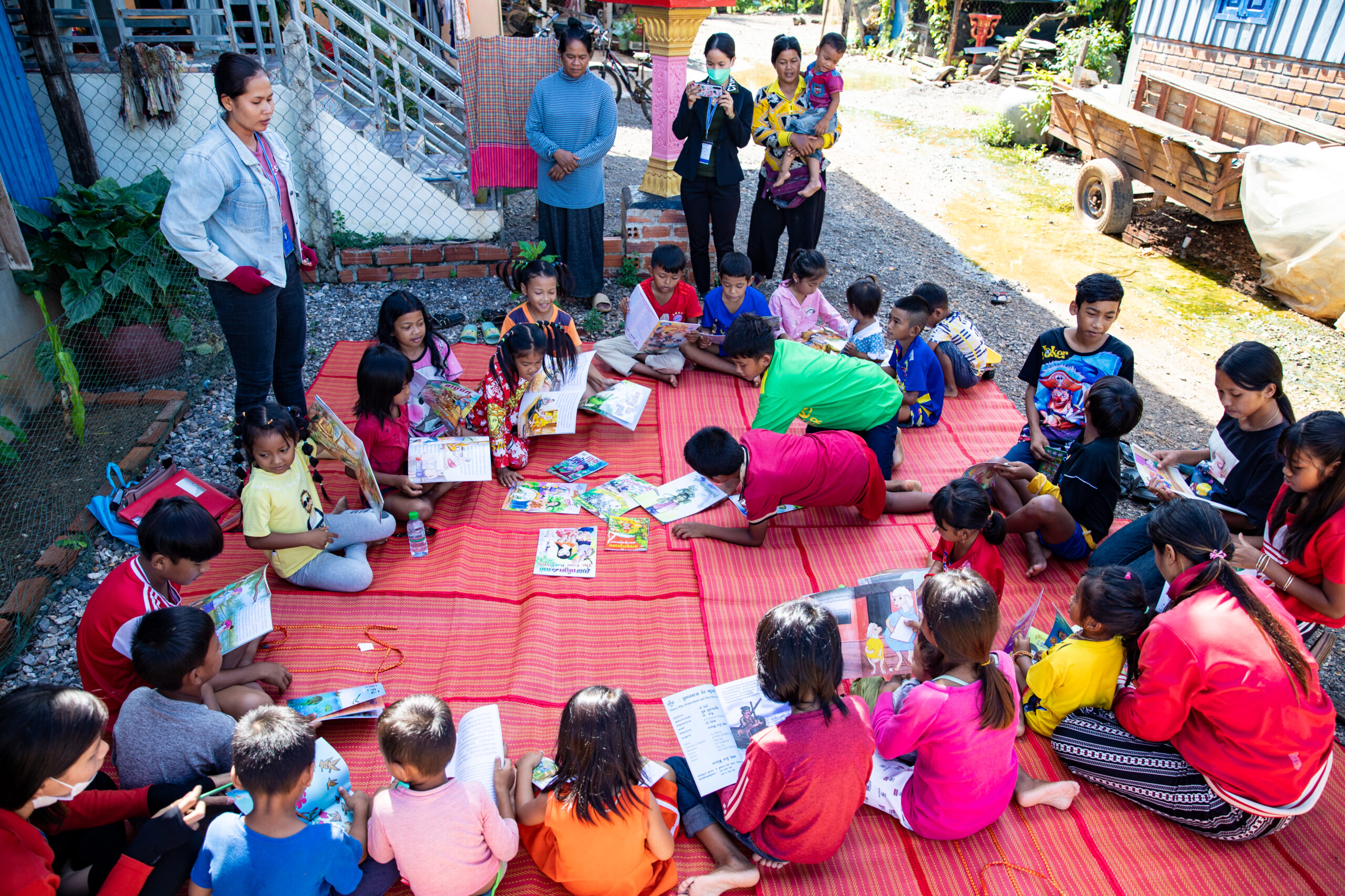 Phare – Nomura Mobile Library: Rolling Out Art, Literacy, and Smiles Across Battambang